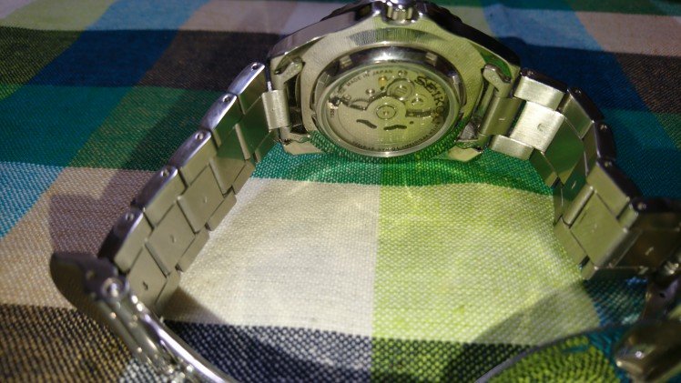 自動巻きのセイコー５スポーツ