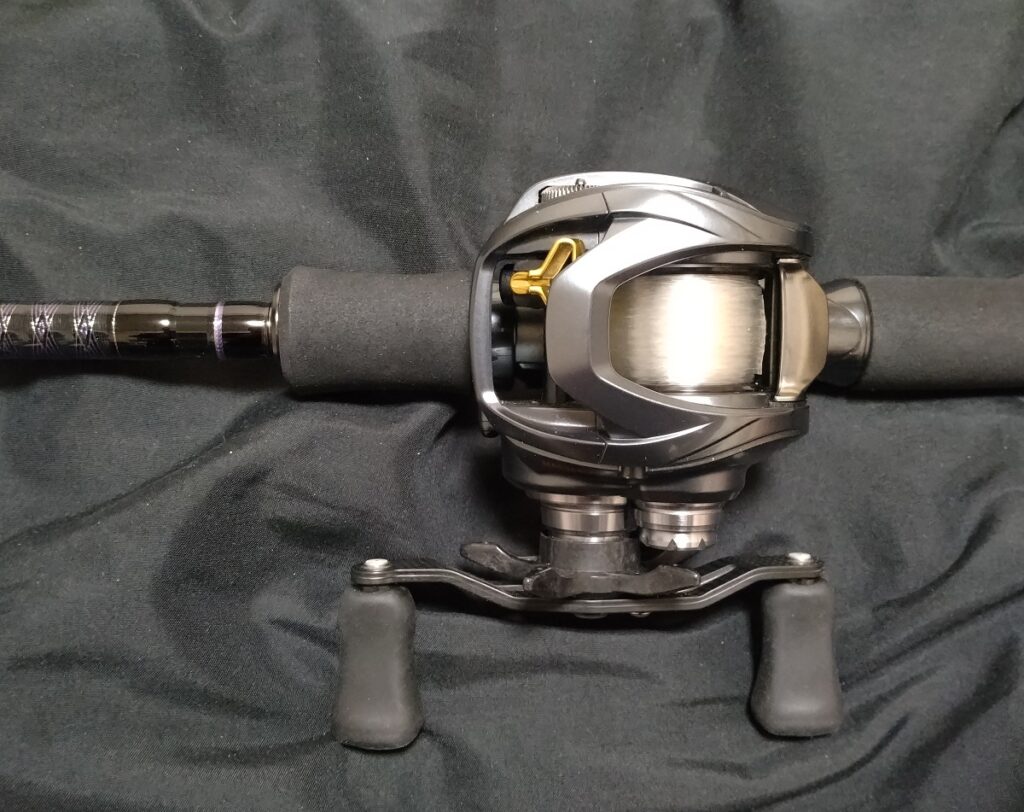 722MHRB-19にリールをのせる１