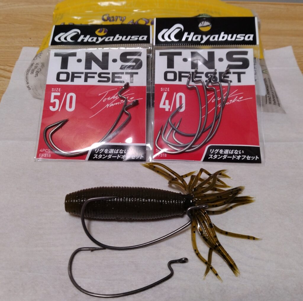 ファットイカ　オフセットフック＃4/0～5/0を推奨