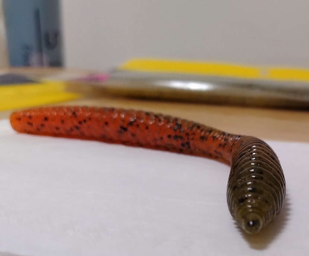 デプス リバウンドステック5in.テールの三角形状