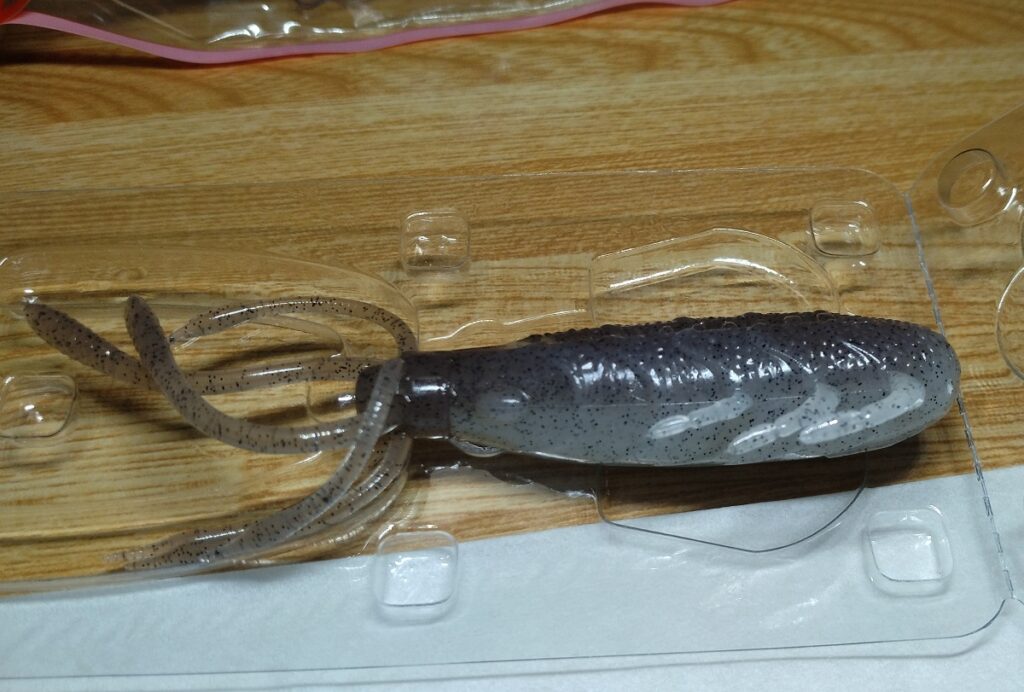 BUKKOMI CRAW(ぶっ込みクロー)へん平ボディー